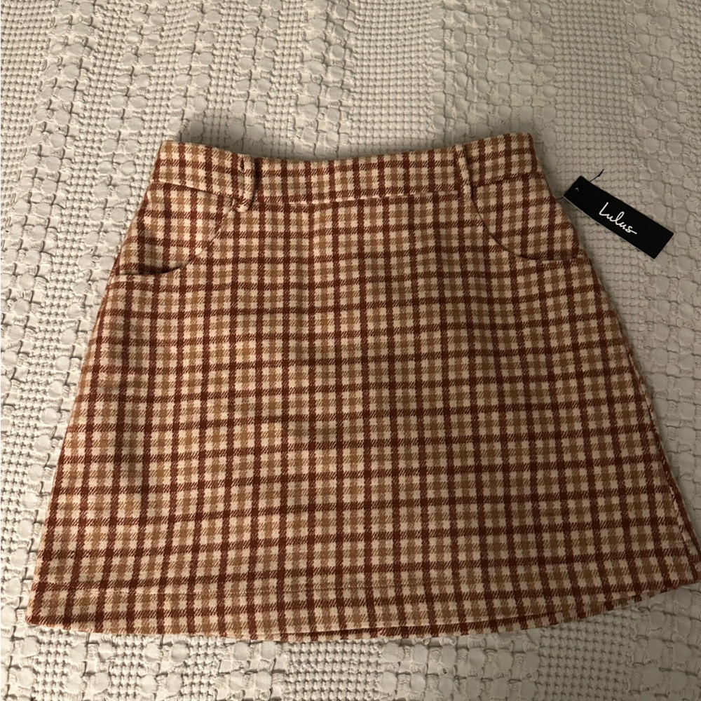 Lulus plaid skirt size medium